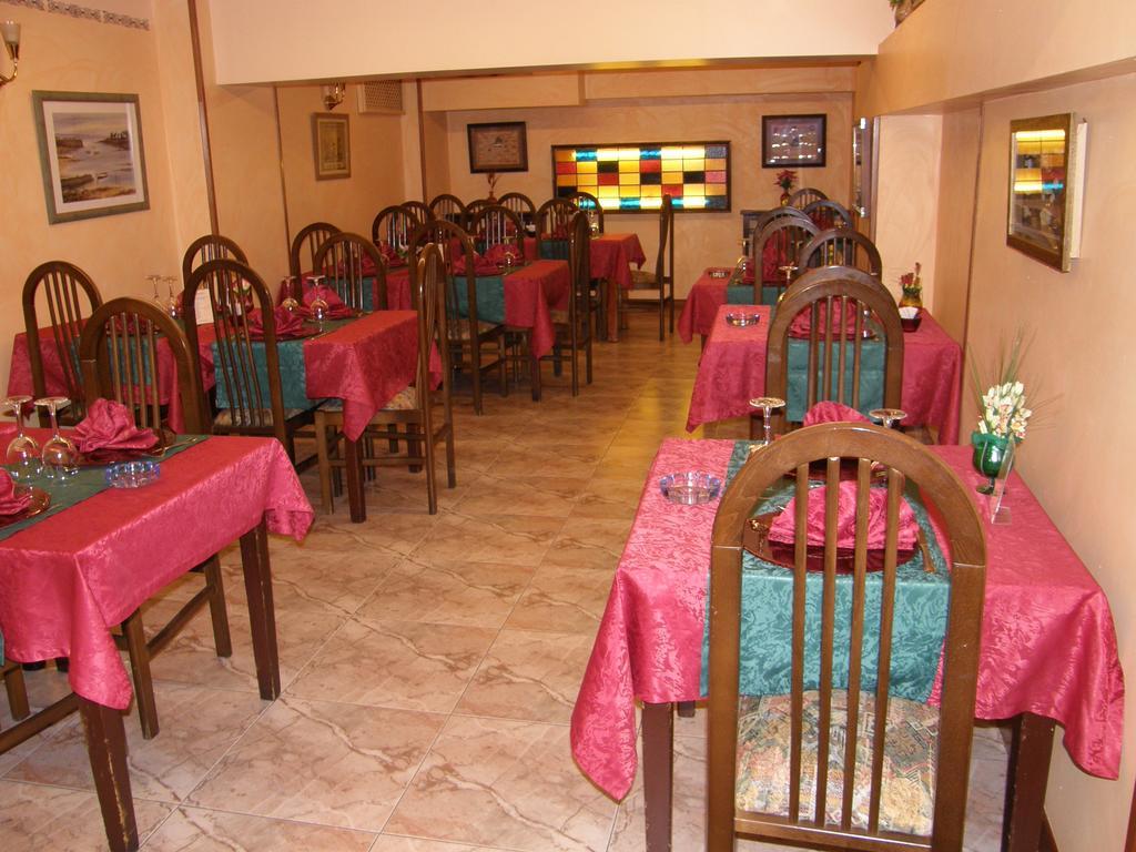 Hostal El Pesquero Burgo Eksteriør billede