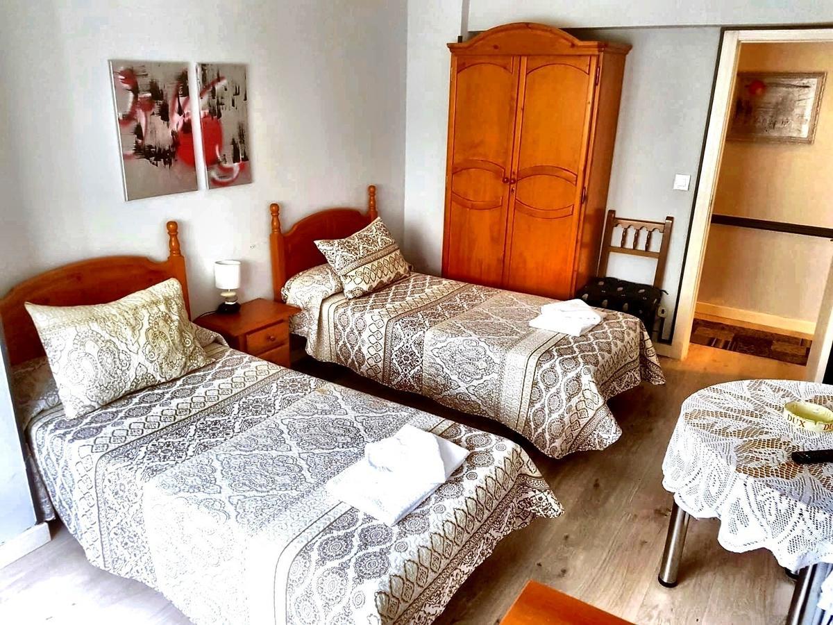 Hostal El Pesquero Burgo Eksteriør billede